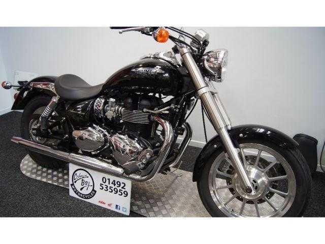 Triumph Bonneville 2009