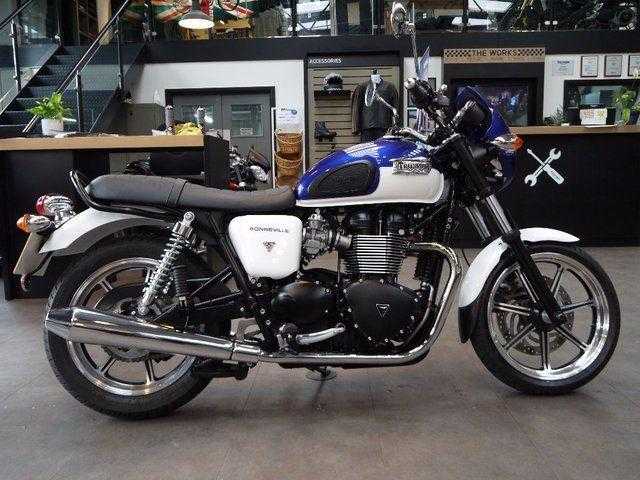 Triumph Bonneville 2015