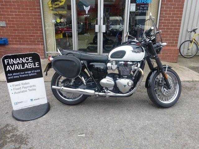 Triumph Bonneville 2016