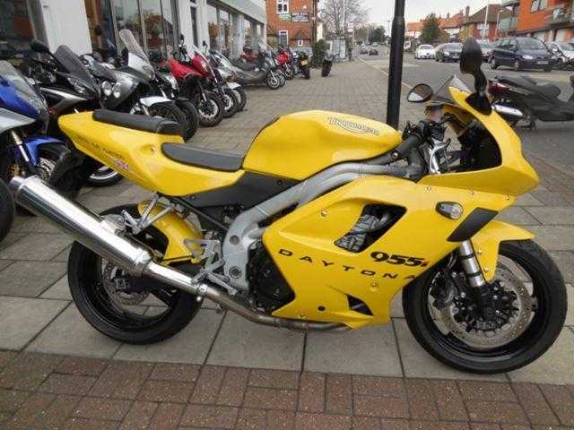 Triumph Daytona 2002