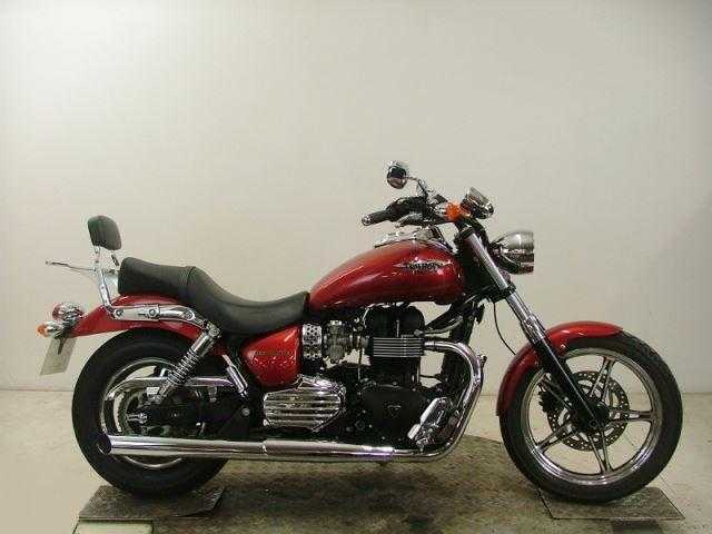 Triumph Speedmaster 2011