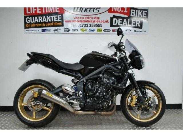 Triumph Street Triple 2012