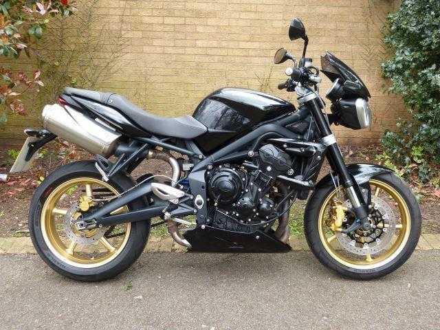 Triumph Street Triple 2012