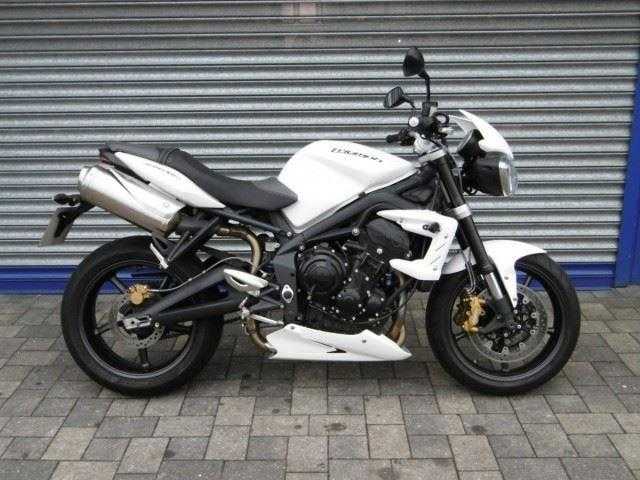 Triumph Street Triple 2012