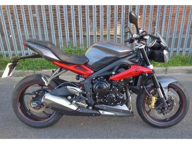 Triumph Street Triple 2015