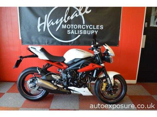 Triumph Street Triple 2015