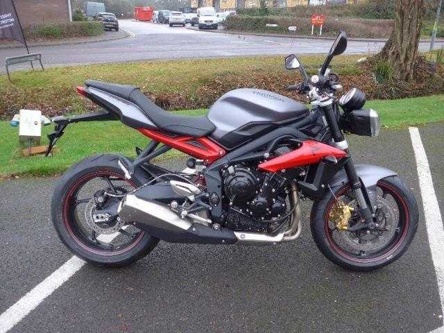 Triumph Street Triple