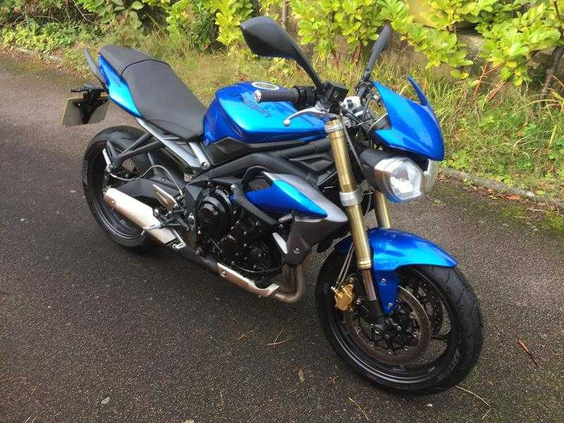 Triumph Street Triple 675 2013 Blue