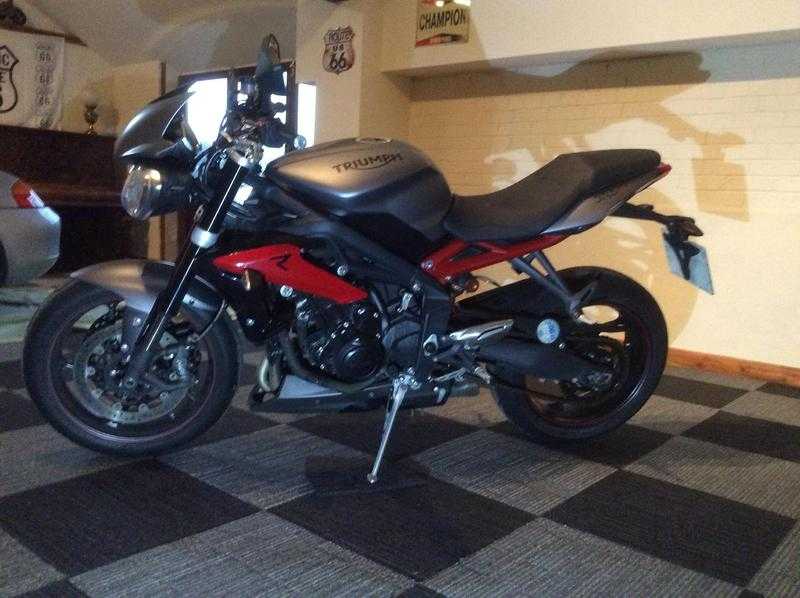 Triumph Street Triple 675 R (14) with ABS 2014