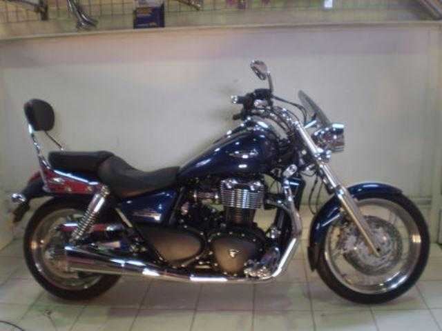 Triumph Thunderbird 2010