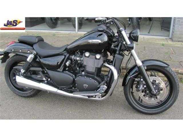 Triumph Thunderbird 2014