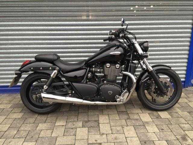 Triumph Thunderbird 2014