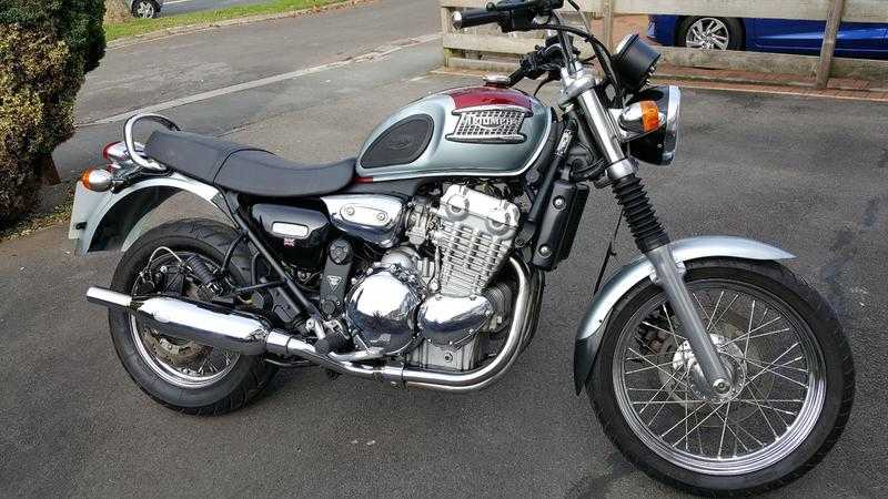 Triumph thunderbird 900 2001