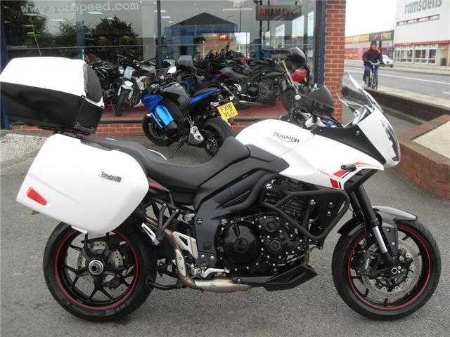 Triumph Tiger 2013