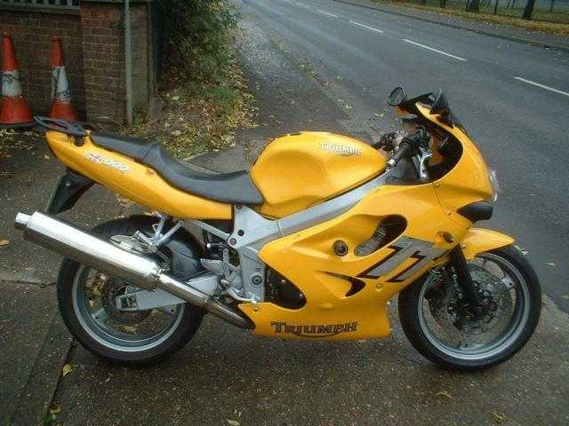 Triumph TT 2002