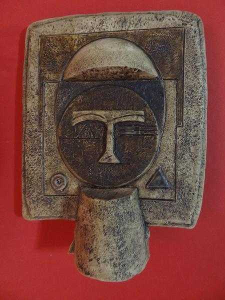 TROIKA POTTERY MASK PERFECT CONDITION AND VERY RARE