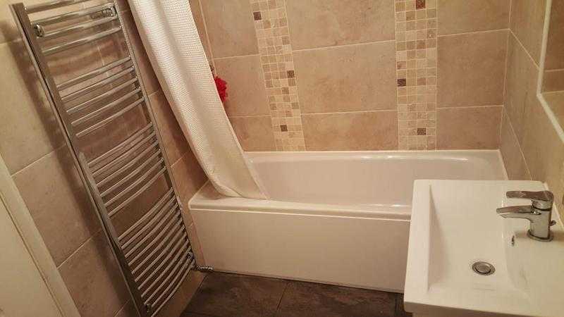 Trustworthy independent Plumber inc bathrooms, taps,leaks and tiling