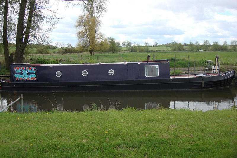 Tug Style Narrowboat - Tug0war 2005