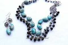 Turquise necklace 3 tiers and earings