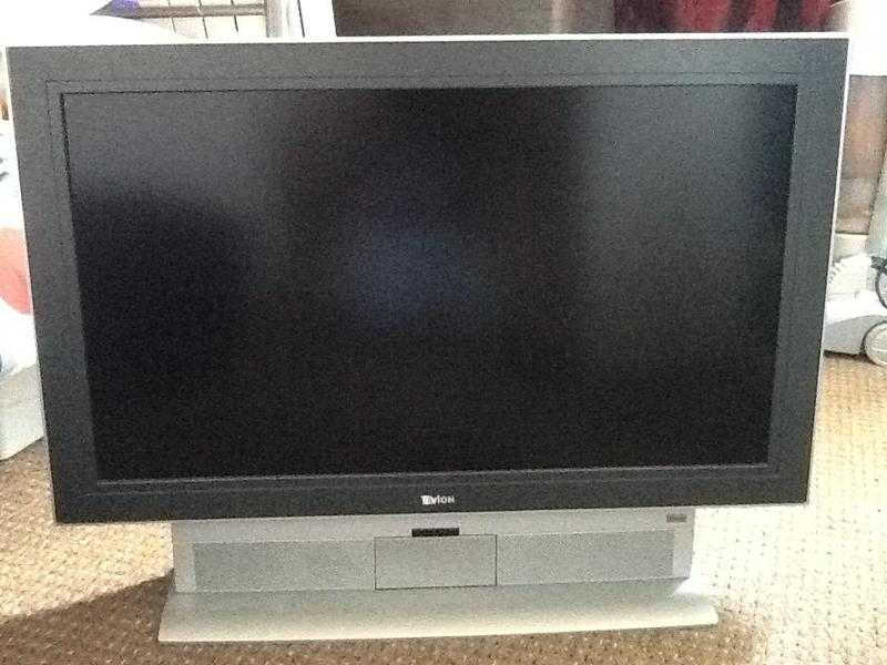 Tv and Freeview box