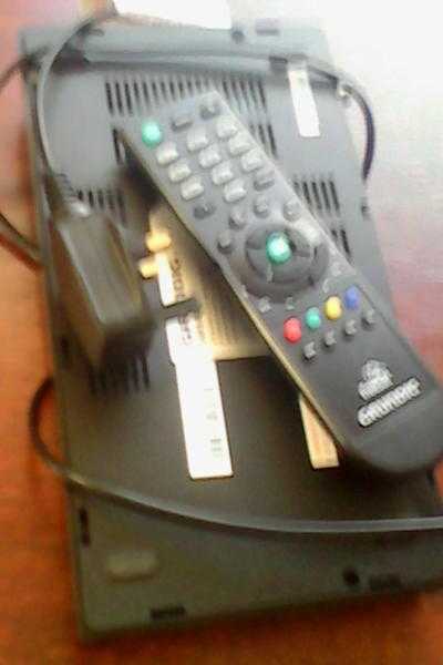 TV FREE SATELLITE BOX WITH HANDSITE