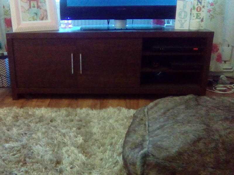 TV Media Unit and matching side tables