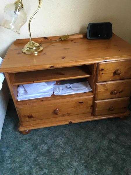 Tv stand