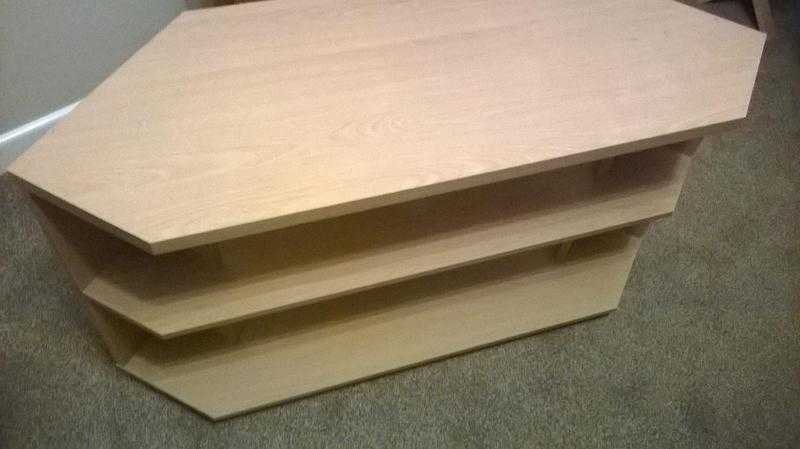 TV stand - excellent condition