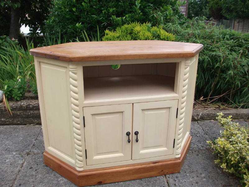 tv storage unit wooden could be an upcycle project or gr8 as is tidy unit