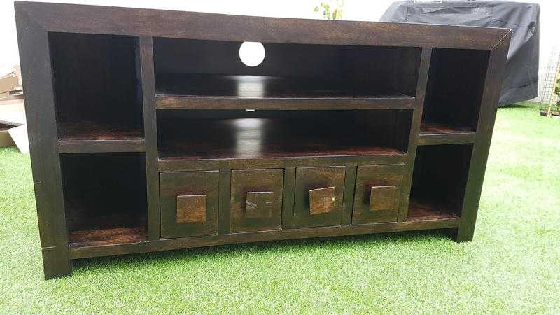 Tv unit