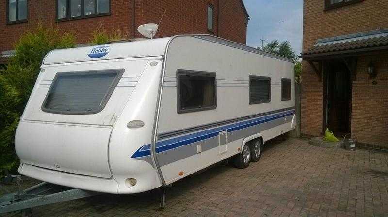 Twin Axle 24 x 7 ft Caravan