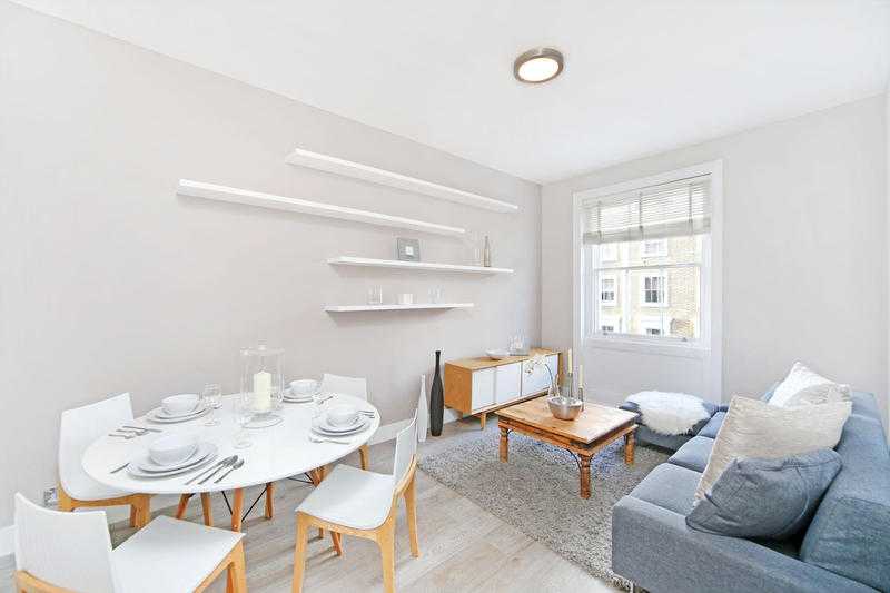 Two bedroom flats for holiday W1,W2,SW5,SW7   1200 Per Week