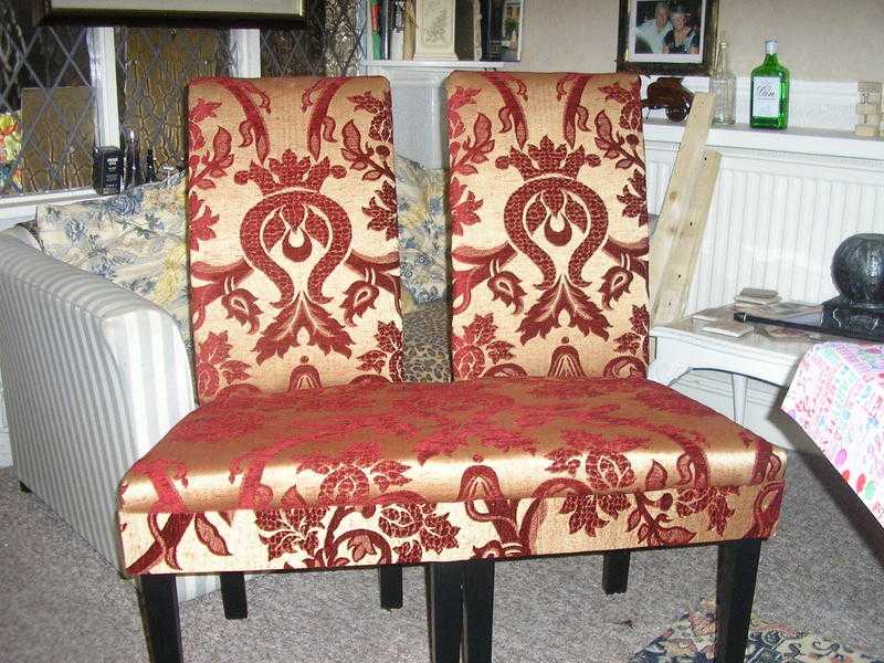 TWO  CHAIR  BENCH  SEAT