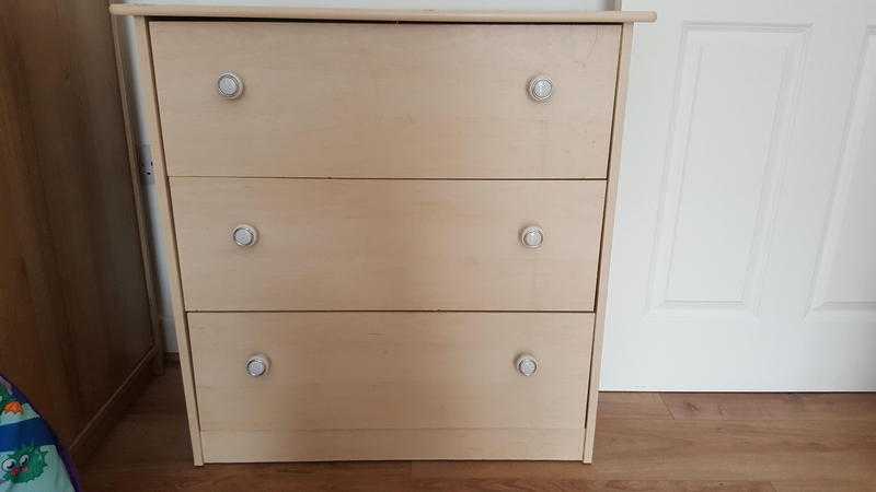 Two chest of drawers 10