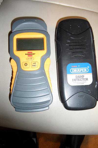 Two  for 10 only Damp and Timber Test meters