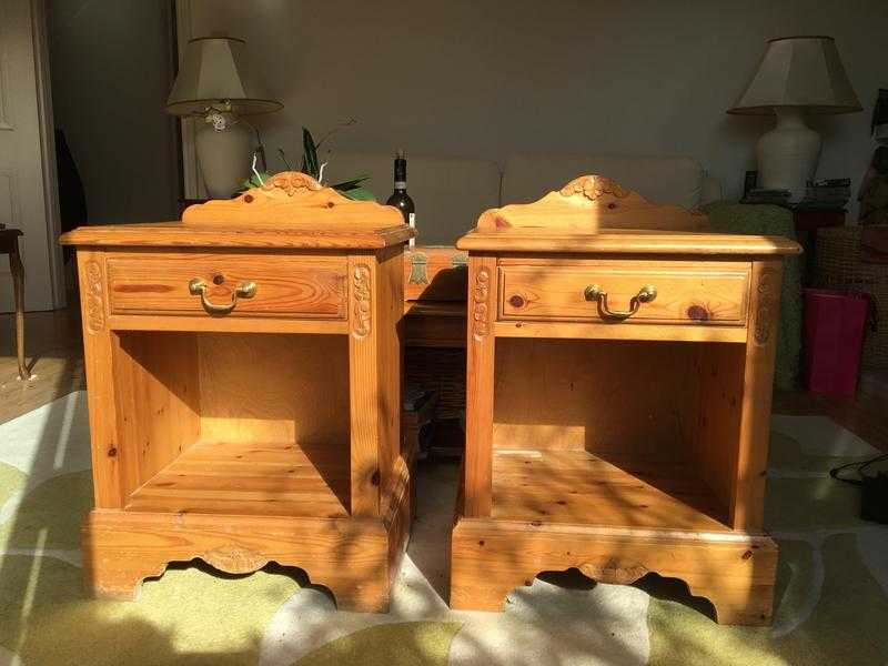 Two Solid Pine Bedside Tables - Shabby chic