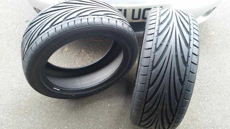 Tyres 225-45-17 Toyo Proxes. 2 New