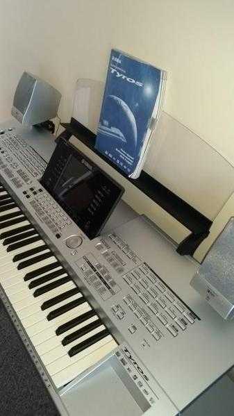 tyros keyboard workstation yamaha