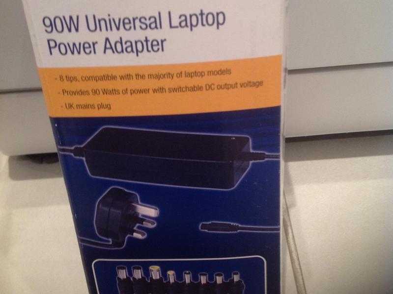 Universal laptop power adapter