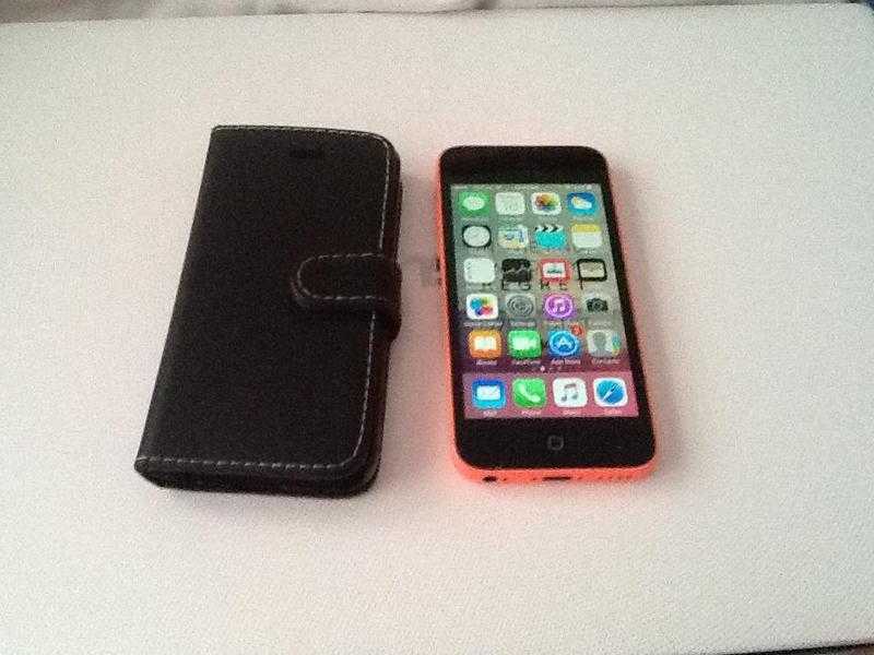 Unlocked iphone 5c pink, condition is really good, no scratches, no damages