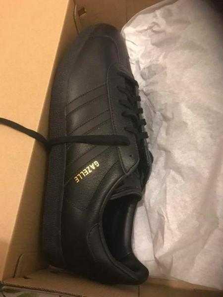 Unwanted Xmas Prezzie Adidas Gazelle black size 11.5