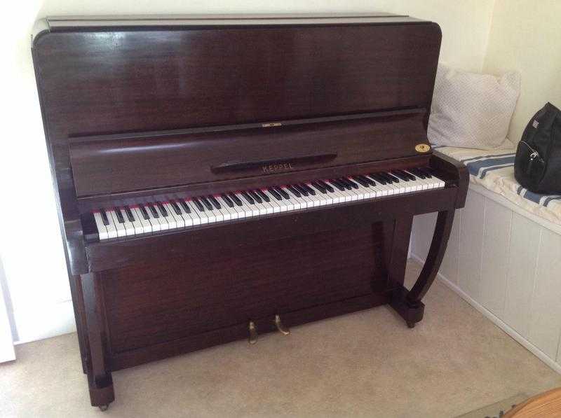 Upright piano by Keppel.