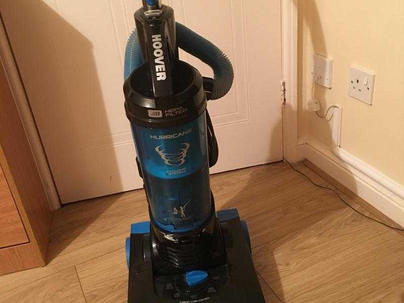 Upright Vacuum Cleaner for Sale - Hoover make 25