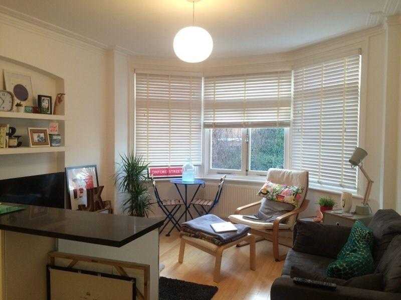 URGENT AMAZING CROUCH END FLAT TO RENT