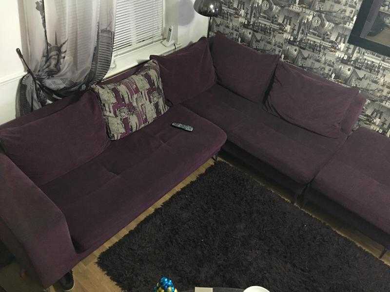 Used 6 seater DFS corner sofa - great condition must be seen Must go this week. Grab a bargain