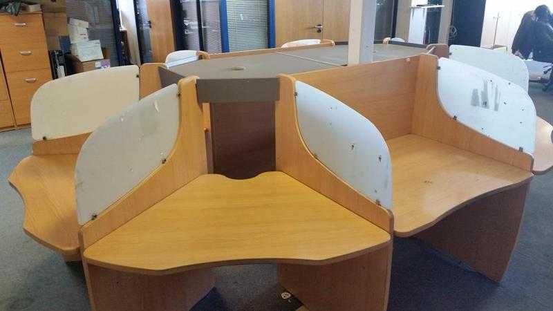 USED 8 PERSON CALL CENTRE PODS