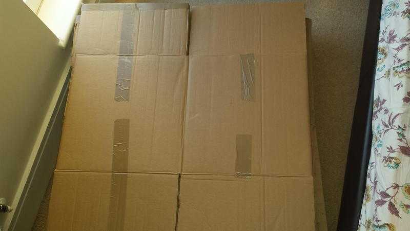 Used cardboard boxes in very good condition