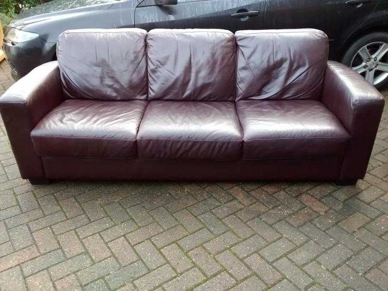 USED LEATHER 3 SEATER SOFA