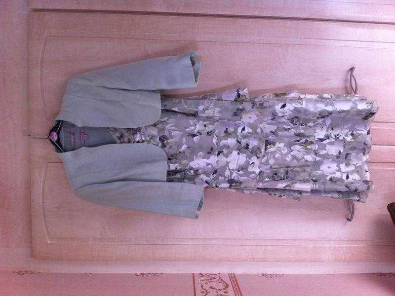 V neck mint floral dressmint boloro jacket