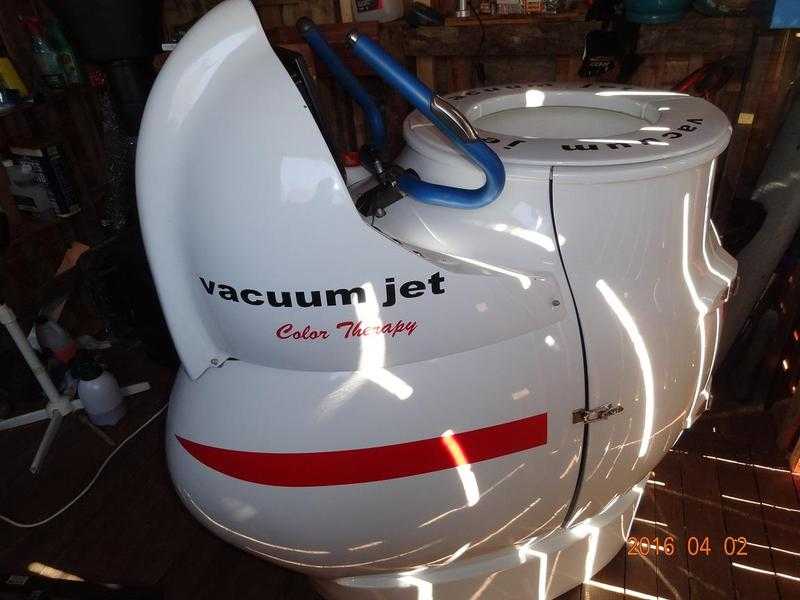 VACUUM JET capsule, slimming machine, cellulite fighter